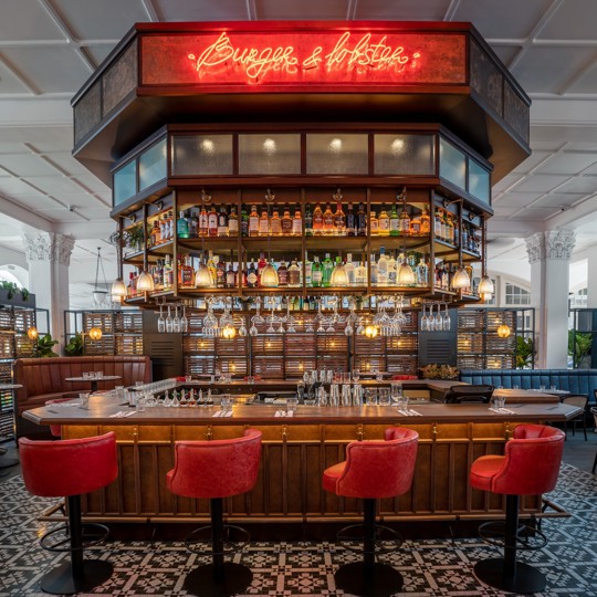 Burger & Lobster MF Bar in Raffles restaurant Singapore